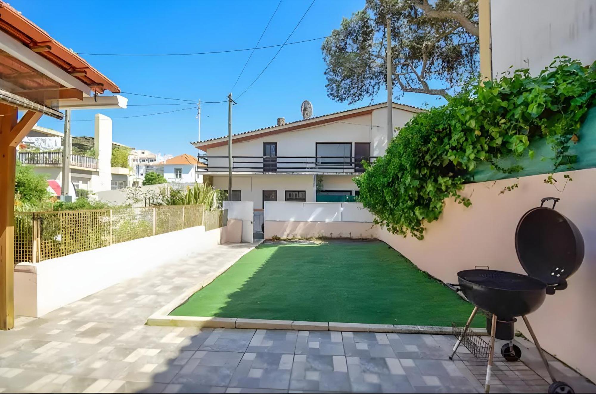 Casinha Da Parede - 5 Min From The Beach Екстериор снимка